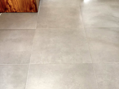 Pose de carreaux grand format